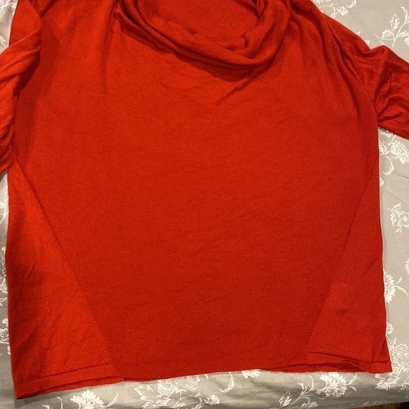 Eileen Fisher Red 100% Merino Wool Sweater - Picture 9 of 16